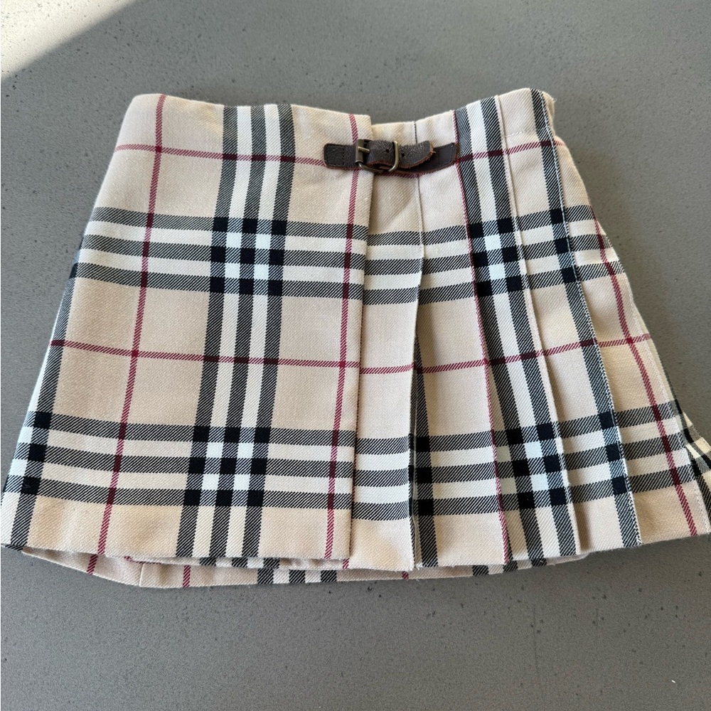 Burberry Beige Plaid Mini Skirt with Buckle